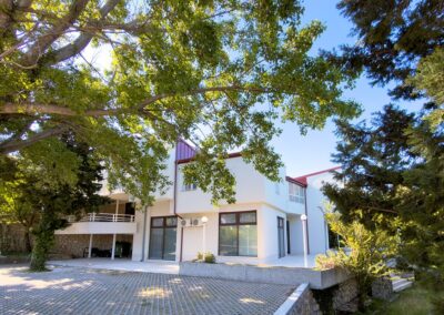 Villa Lostura | Aparthotel | Apartments | Klenovica | Croatia